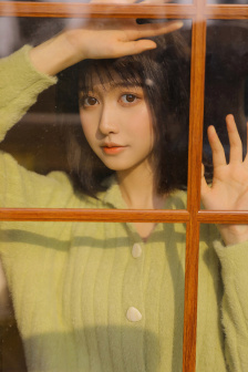 女主重生睡遍娱乐圈